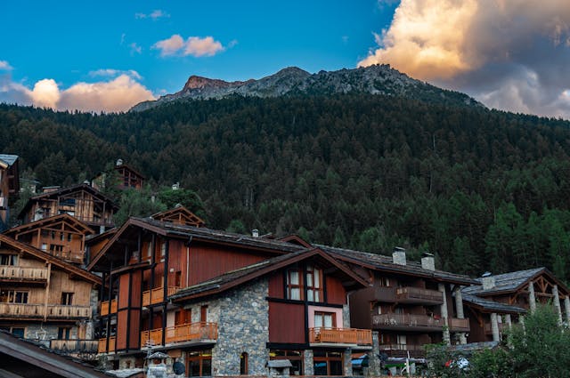 Les chalets disponibles à la location offrant confort et vues spectaculaires dans les Pyrénées
